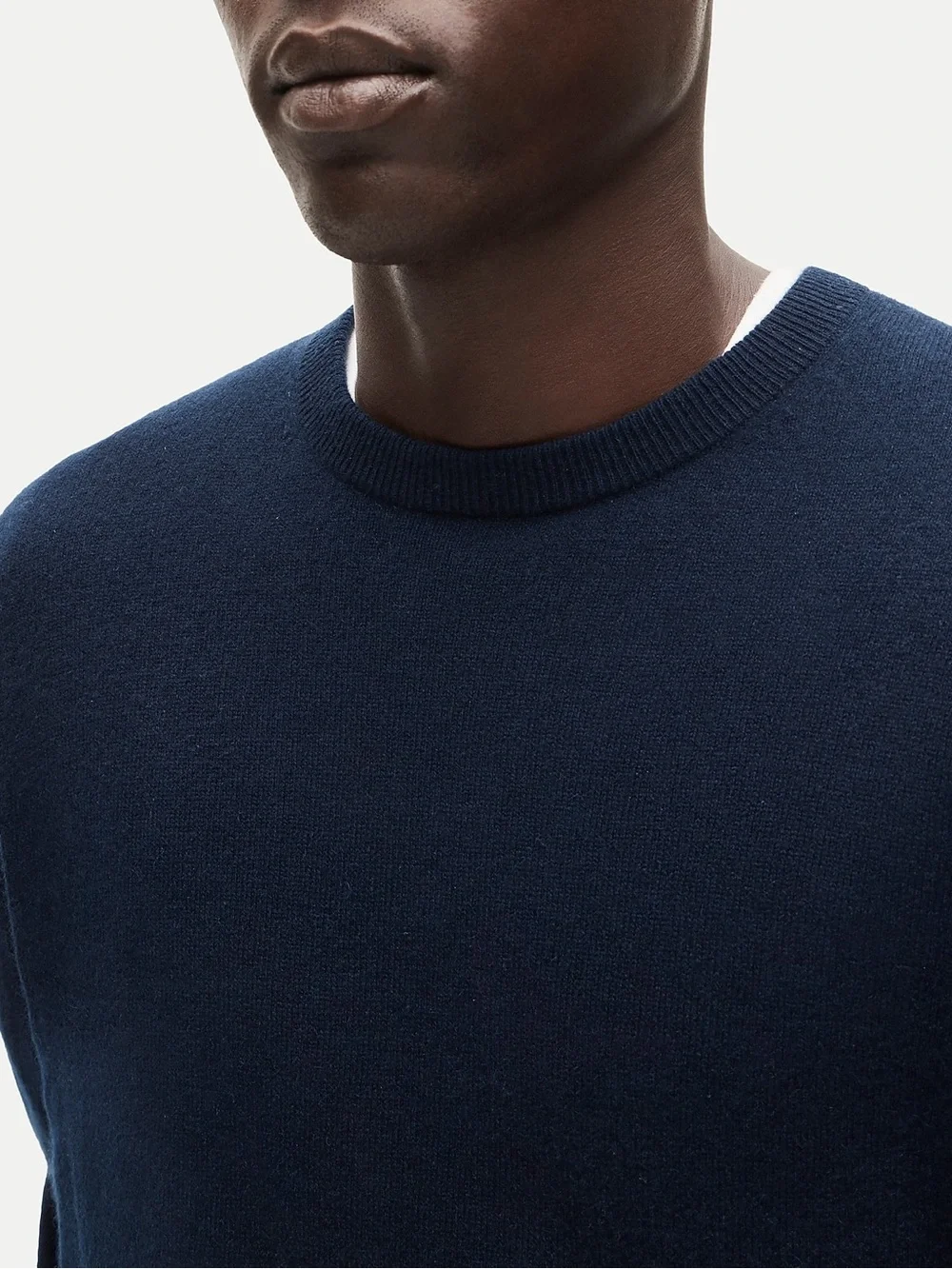 J. Crew Men’s Cashmere crewneck sweater in Navy Blue Size Medium